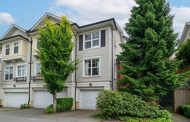 1 5808 Tisdall Street Oakridge VW