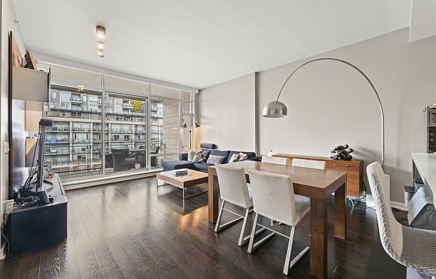 502 77 Walter Hardwick Avenue False Creek