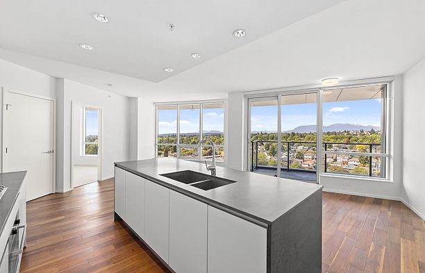 1505 8555 Granville Street S.W. Marine