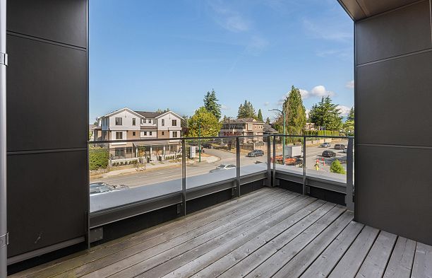6812 Oak Street South Cambie