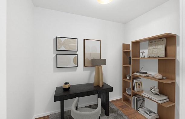 1505 8555 Granville Street S.W. Marine