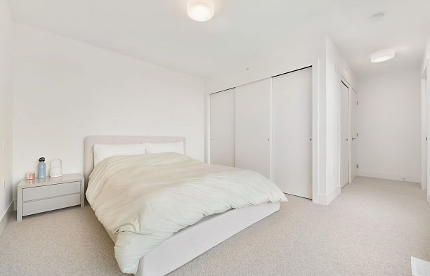 6812 Oak Street South Cambie