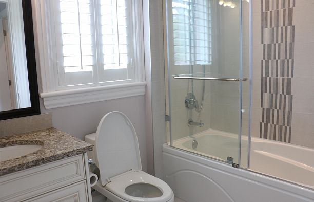4880 Osler Street Shaughnessy