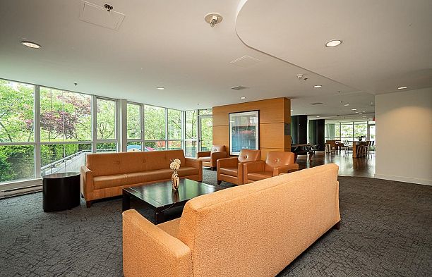 2705 1189 Melville Street Coal Harbour