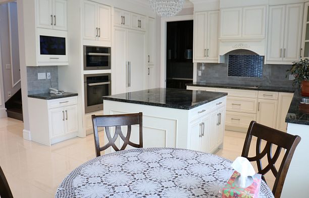 4880 Osler Street Shaughnessy