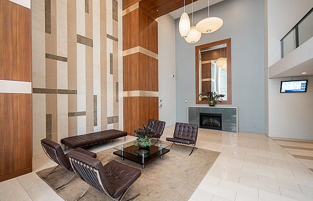 2705 1189 Melville Street Coal Harbour