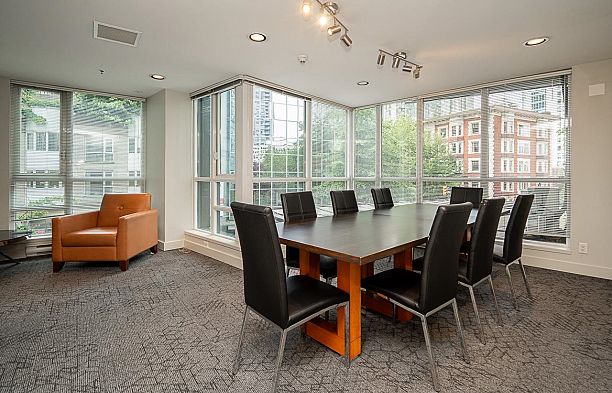 2705 1189 Melville Street Coal Harbour