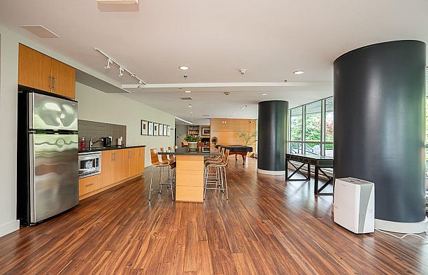 2705 1189 Melville Street Coal Harbour