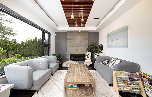 3521 Puget Drive Arbutus