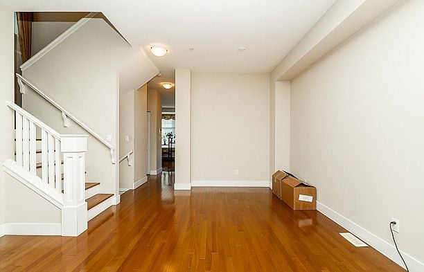 980 W 58th Avenue South Cambie