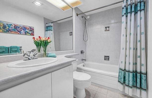 512 4900 Cartier Street Shaughnessy