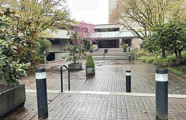 512 4900 Cartier Street Shaughnessy