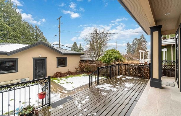 2216 W 21st Avenue Arbutus