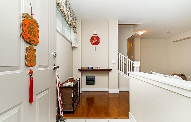980 W 58th Avenue South Cambie