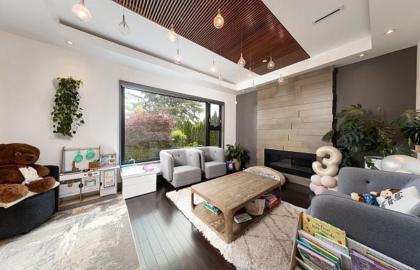 3521 Puget Drive Arbutus