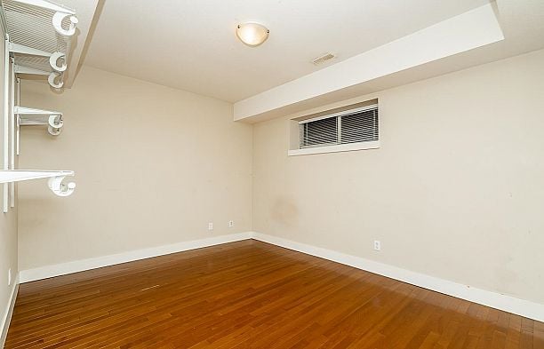 980 W 58th Avenue South Cambie