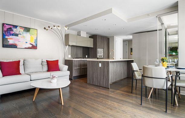 709 77 Walter Hardwick Avenue False Creek