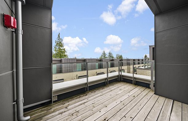 6816 Oak Street South Cambie