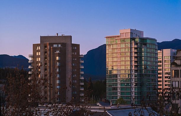 PH7 1688 Robson Street West End VW