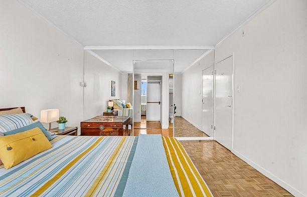 512 4900 Cartier Street Shaughnessy