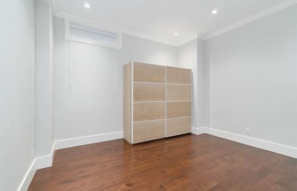 2216 W 21st Avenue Arbutus