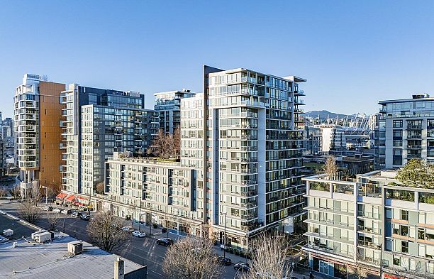 219 159 W 2nd Avenue False Creek