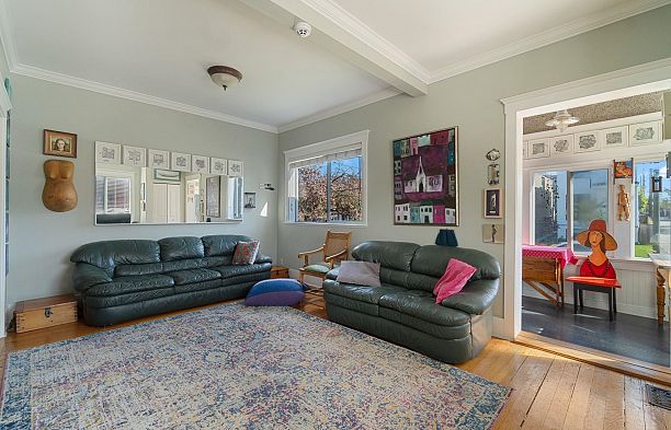 19 E 26th Avenue Main