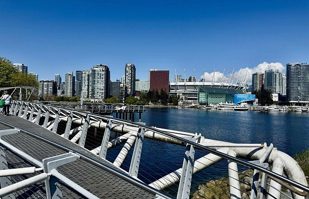 603 1708 Columbia Street False Creek