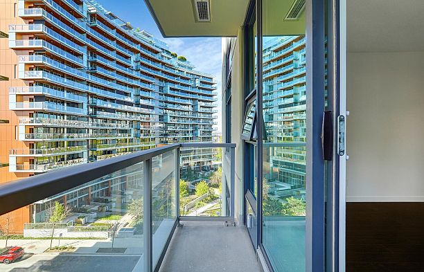 603 1708 Columbia Street False Creek