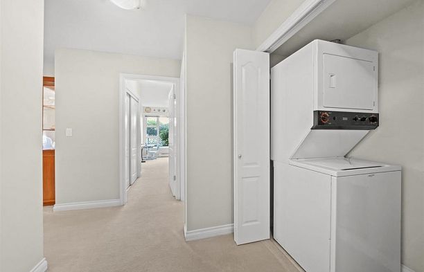 101 988 W 54th Avenue South Cambie