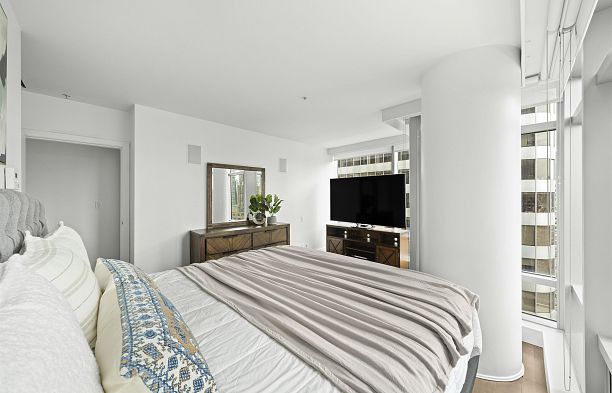 1608 1111 Alberni Street West End VW