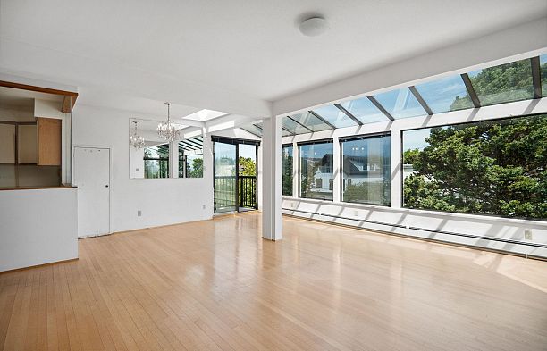 4409 West 5th Avenue Point Grey