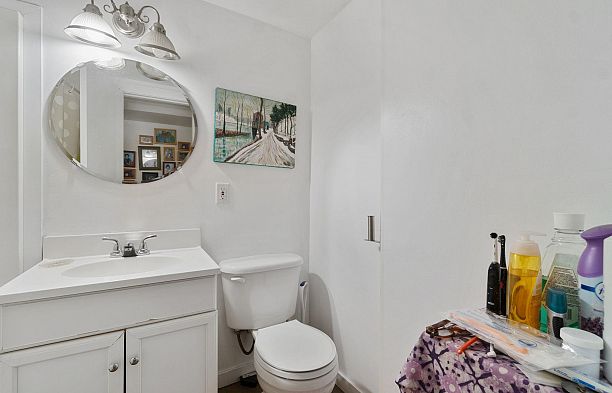 19 E 26th Avenue Main