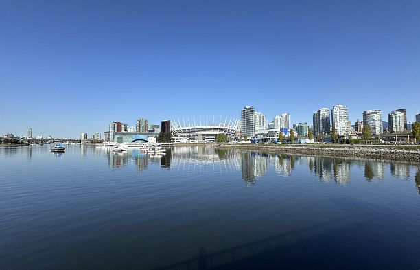 603 1708 Columbia Street False Creek