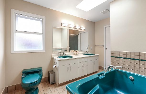 3962 W 22nd Avenue Dunbar