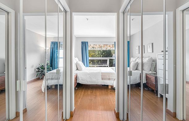 402 3161 W 4th Avenue Kitsilano