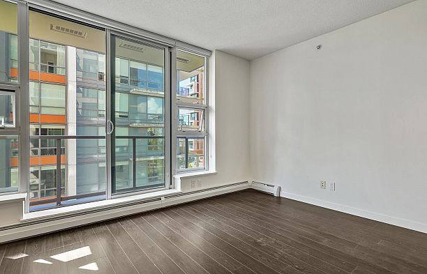 603 1708 Columbia Street False Creek