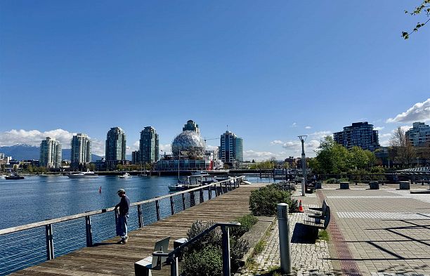 603 1708 Columbia Street False Creek