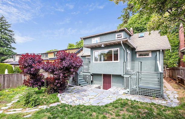 3962 W 22nd Avenue Dunbar