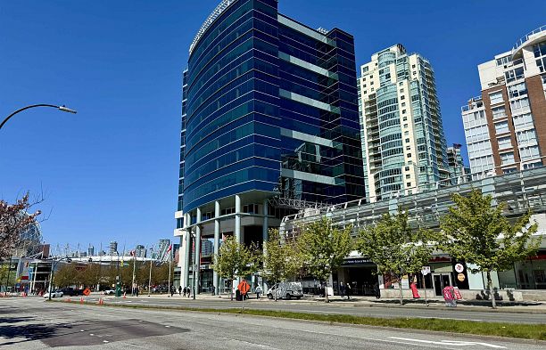 603 1708 Columbia Street False Creek