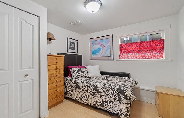 19 E 26th Avenue Main