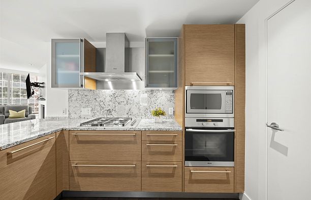 1608 1111 Alberni Street West End VW