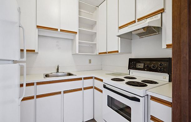 4409 West 5th Avenue Point Grey