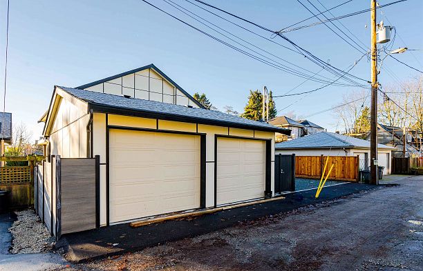 3321 W 37th Avenue Dunbar