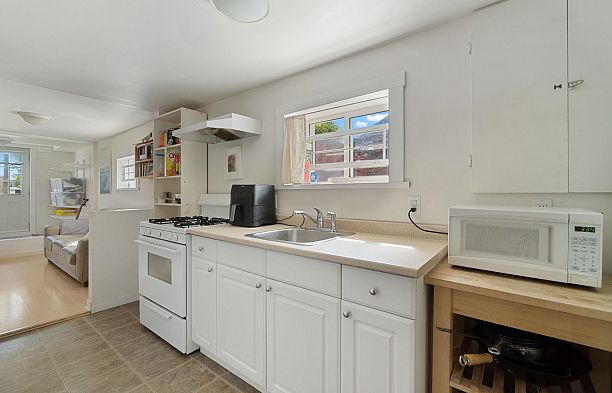 19 E 26th Avenue Main