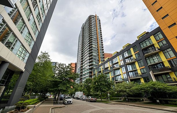 1603 33 Smithe Street Yaletown