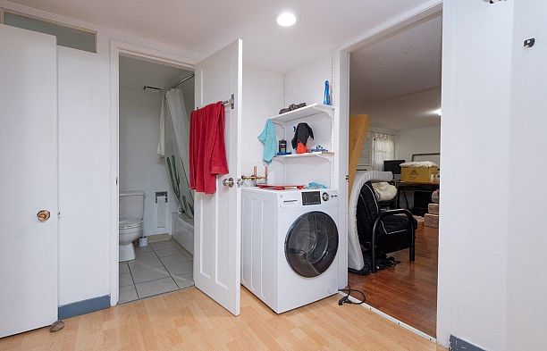 4579 W 11th Avenue Point Grey