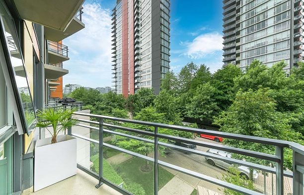 307 29 Smithe Mews Yaletown
