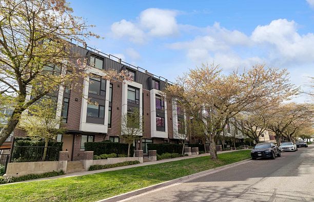 7619 Yukon Street Marpole