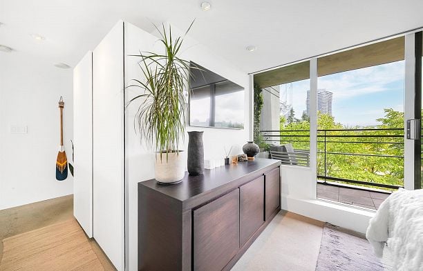 307 29 Smithe Mews Yaletown